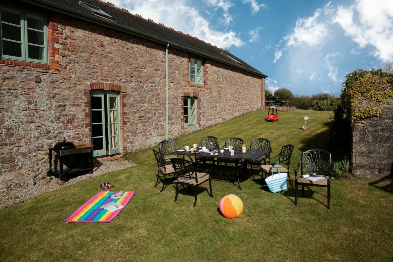 Long Barn Holiday Cottages Newton Abbot Exterior photo